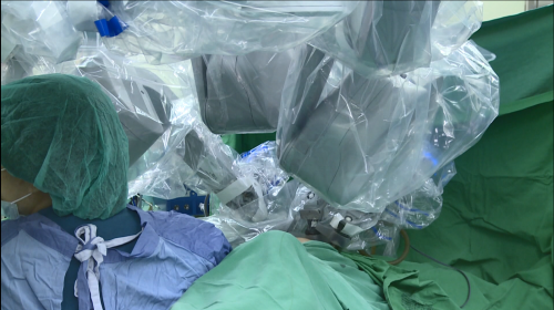 中榮醫師予無牌廠商開刀 百萬交保、檢方抗告