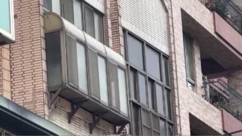 陽台裝外窗阻礙通風 竹北一氧化碳中毒1死
