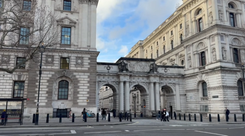 川普：袂對格陵蘭動武 暫時袂對歐洲加抾關稅