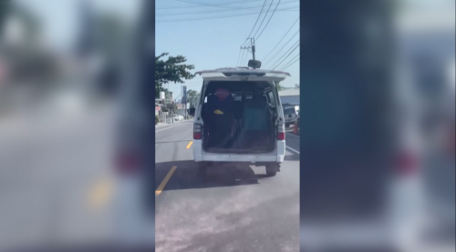 醫療專車後車廂無關 載輪椅病患驚會摔出去