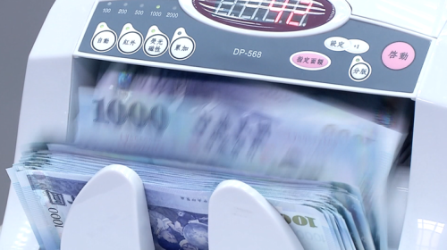 2025年企業年尾獎金平均1.58個月 15年來新懸