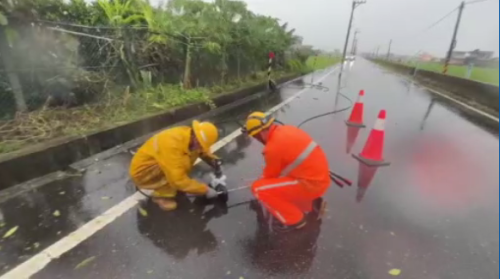 宜蘭全縣六千戶失電 國道5號頭城-蘇澳雙爿封路