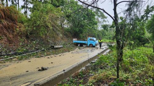 台電人員去阿里山搶修煞反車 佳哉無人著傷