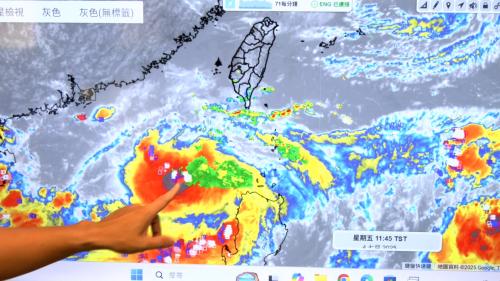 「丹娜絲」上緊明仔早形成 7/6-7/7上倚臺灣