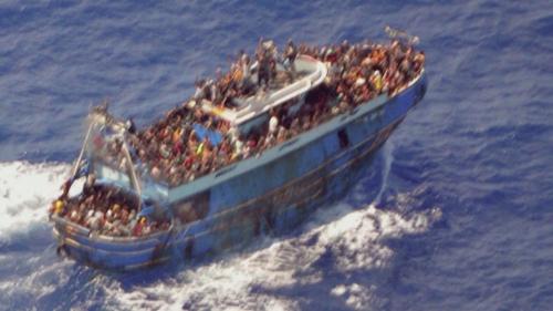 移民船載750人佇希臘反船 79人死.恐驚愈濟