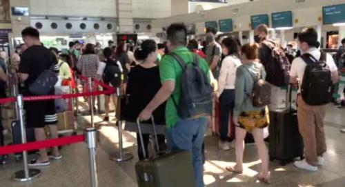小港機場翕熱惹議 航空站：26度以下會食罰單