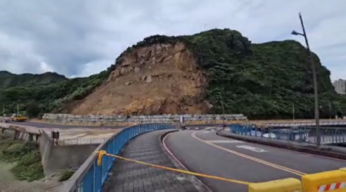 基隆潮境公園崩山連日搶修 下晡2點提早通車