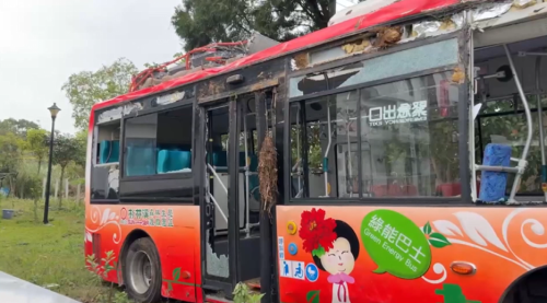 杉林溪遊園車跋落山崁1死7傷 遊園車總停駛