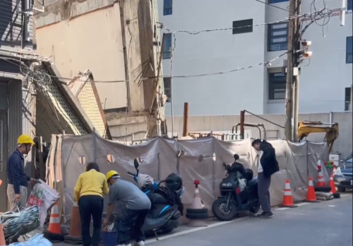 桃園工地挖塗害厝邊倒去 市府罰27萬喝停工