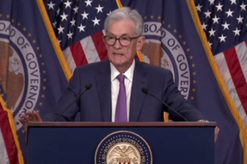 美國宣佈利率無變 Fed主席：後改升息機率也無懸