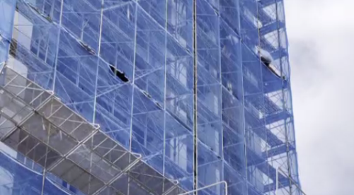 專家：防護網材質、大樓峽谷效應 攏是火厄關鍵