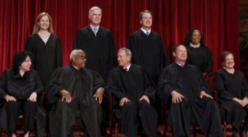 美國最高院法官 質疑川普抾全球關稅合法性