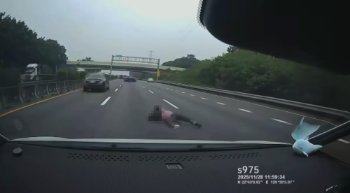 國道有人摔落車外 好佳哉無予後壁車挵著傷