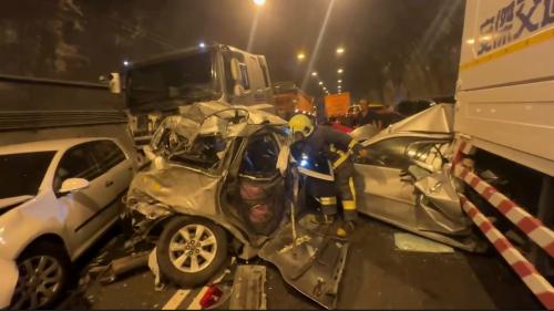 疑似袂赴踏擋 蘇花新澳磅空16車相挵1死11傷