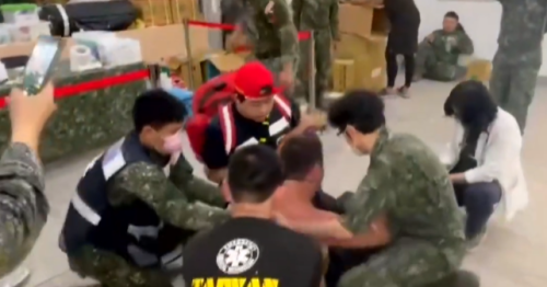 志工救災連3工無歇.雄雄倒佇塗跤 緊急送院