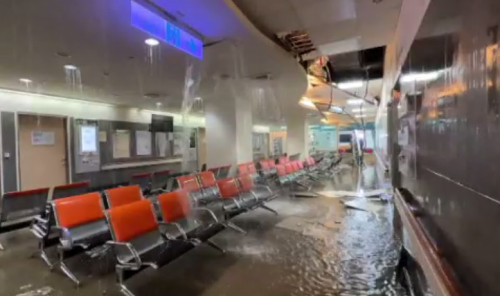 大水雨致水管煏去 臺大醫院虎尾院區天篷漏水