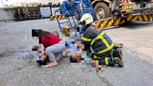 虎尾飼料工廠意外 吊車斷去、工人摔落3死1傷