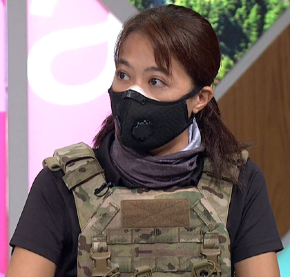 軍武安妮
