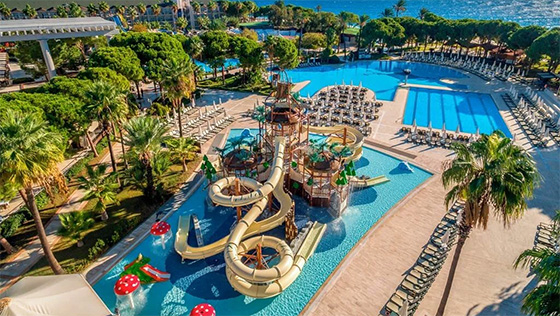 Dobedan World Palace