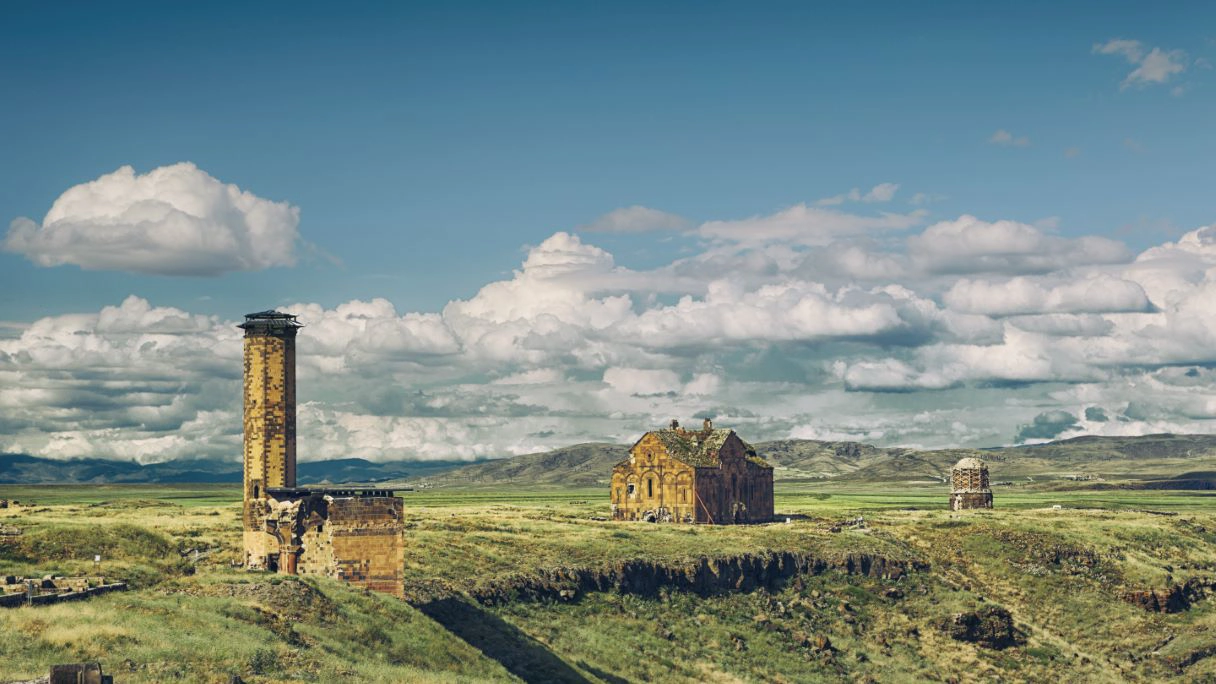 What are the top things to do in Kars?