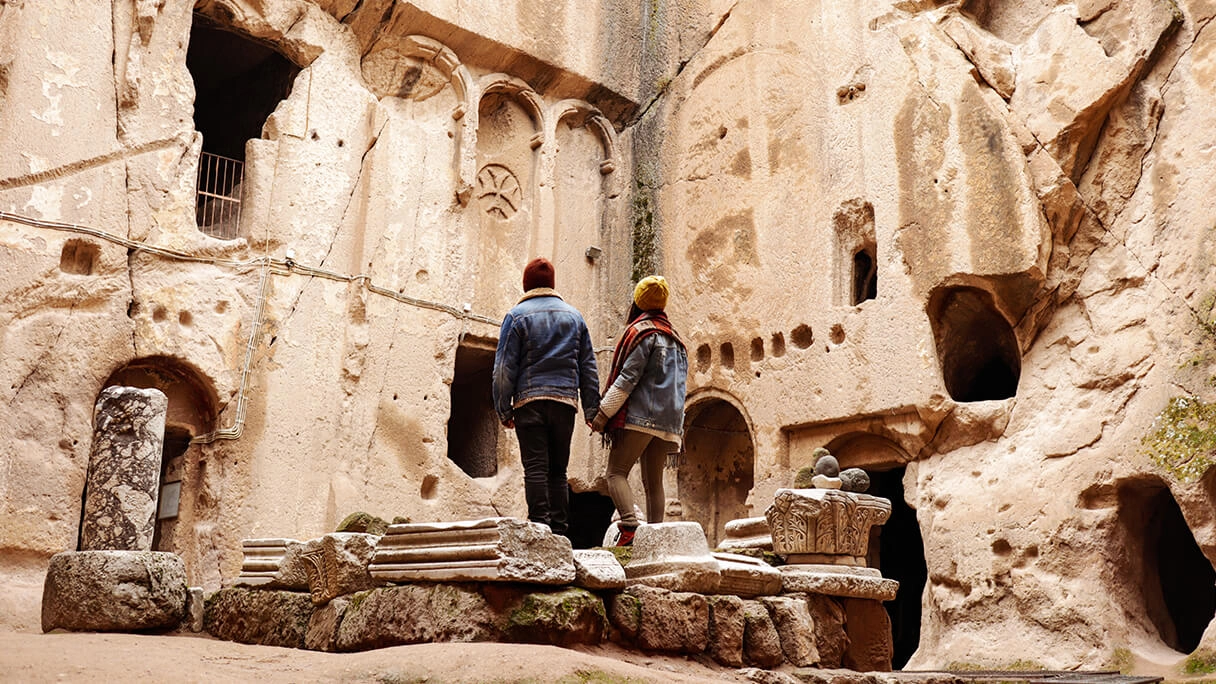 What are the must-see places in Nevşehir?