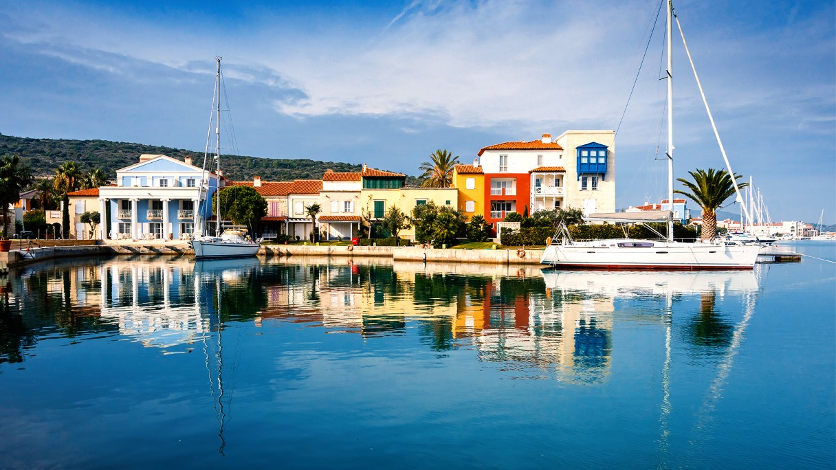 Alaçatı Hotels Vacation Package