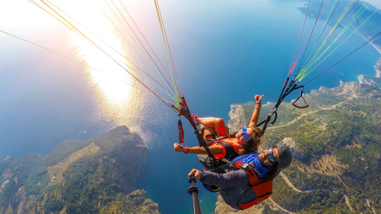 Ölüdeniz’de Yamaç Paraşütü 