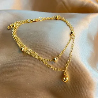 PULSEIRA DUPLA DE BOLINHA E CORAÇÃO 3D