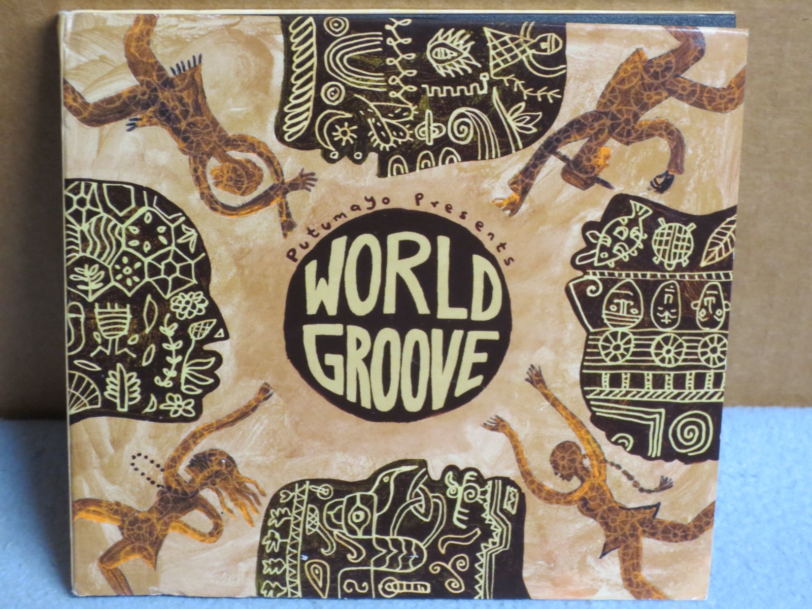 Various Artists World Groove Putumayo Put-227-2 CD 2004 Music