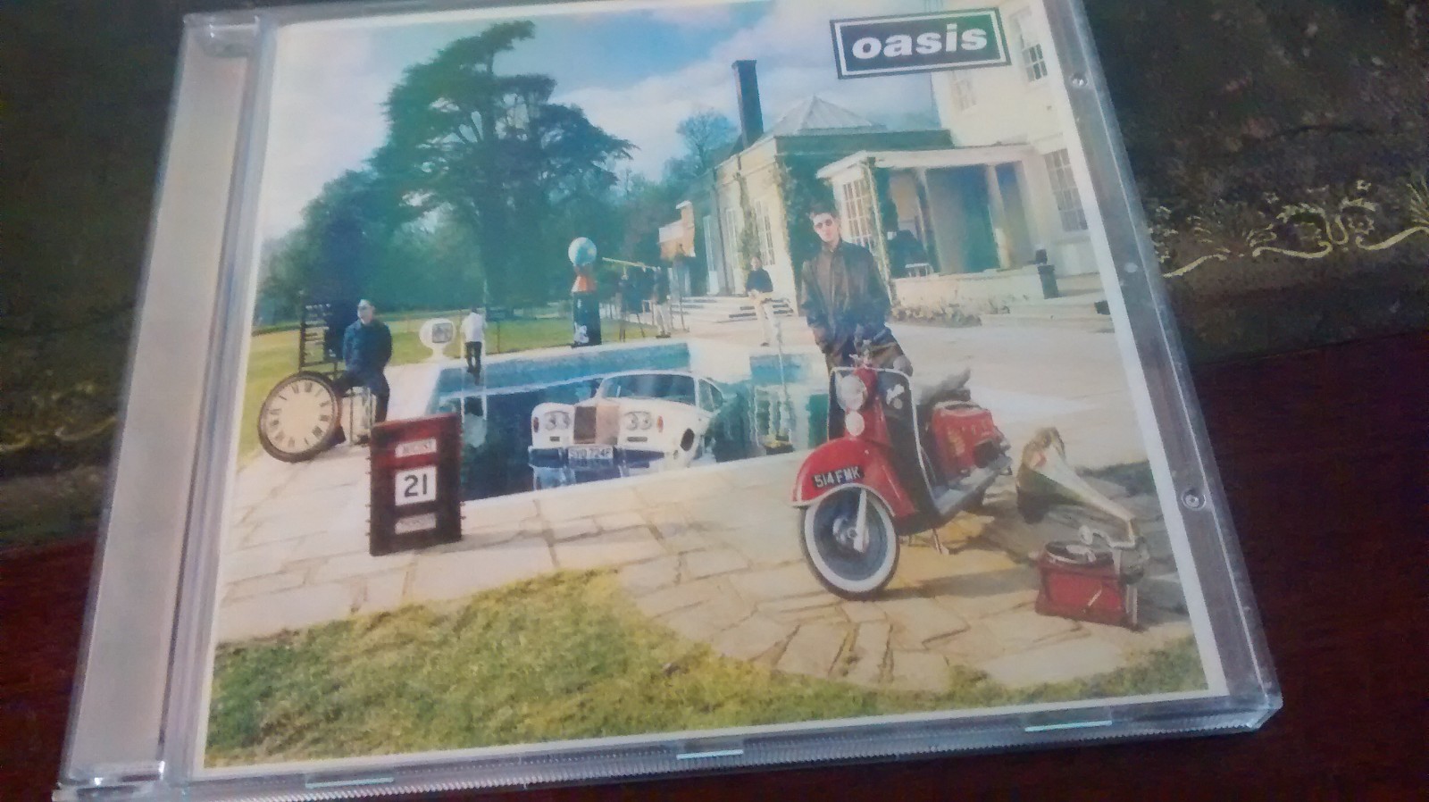 Oasis Be Here Now 12 Track No Case Included.... CD 1999 Creation