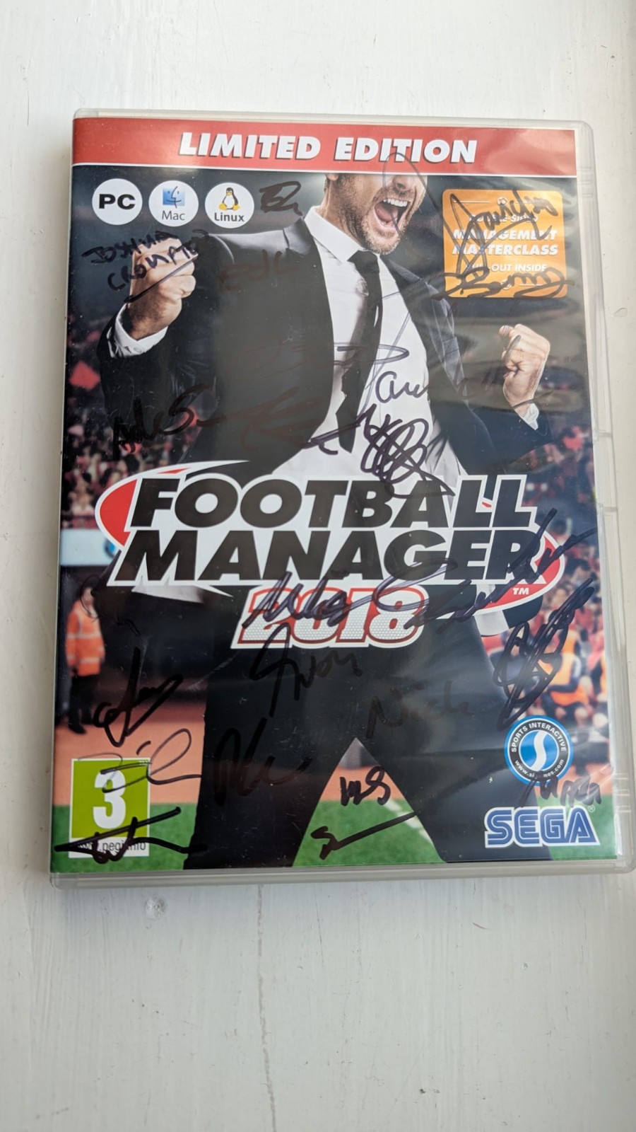 Football Manager 2018 /Mac/Linux) New Box Signed (Unverified) PC Sega
