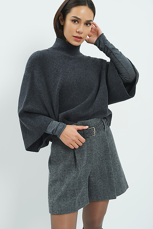 Pullover mit weiten Ärmeln und hohem Kragen - Grau