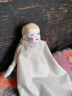 イイト・ドール作家