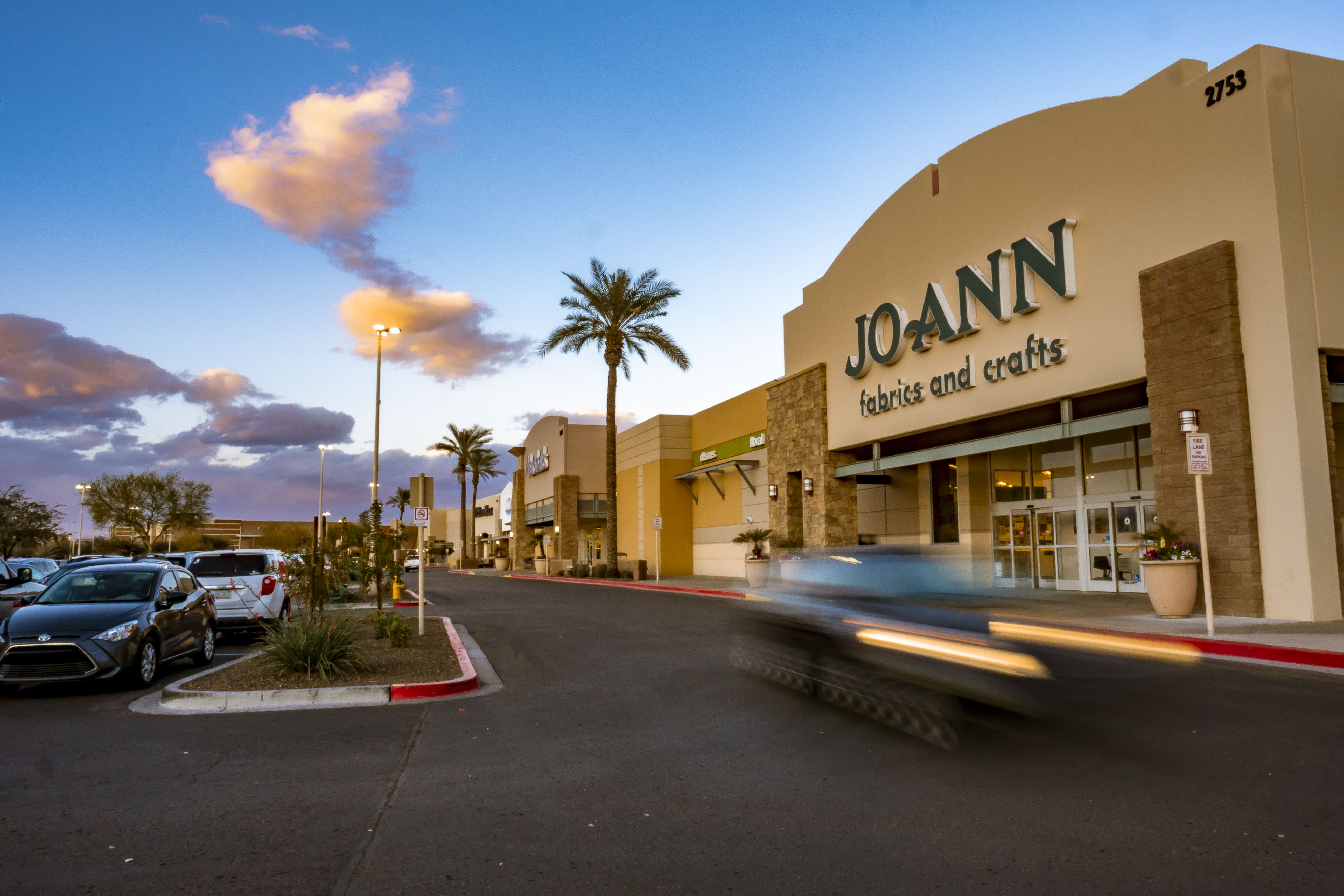HOME SanTan Village Marketplace