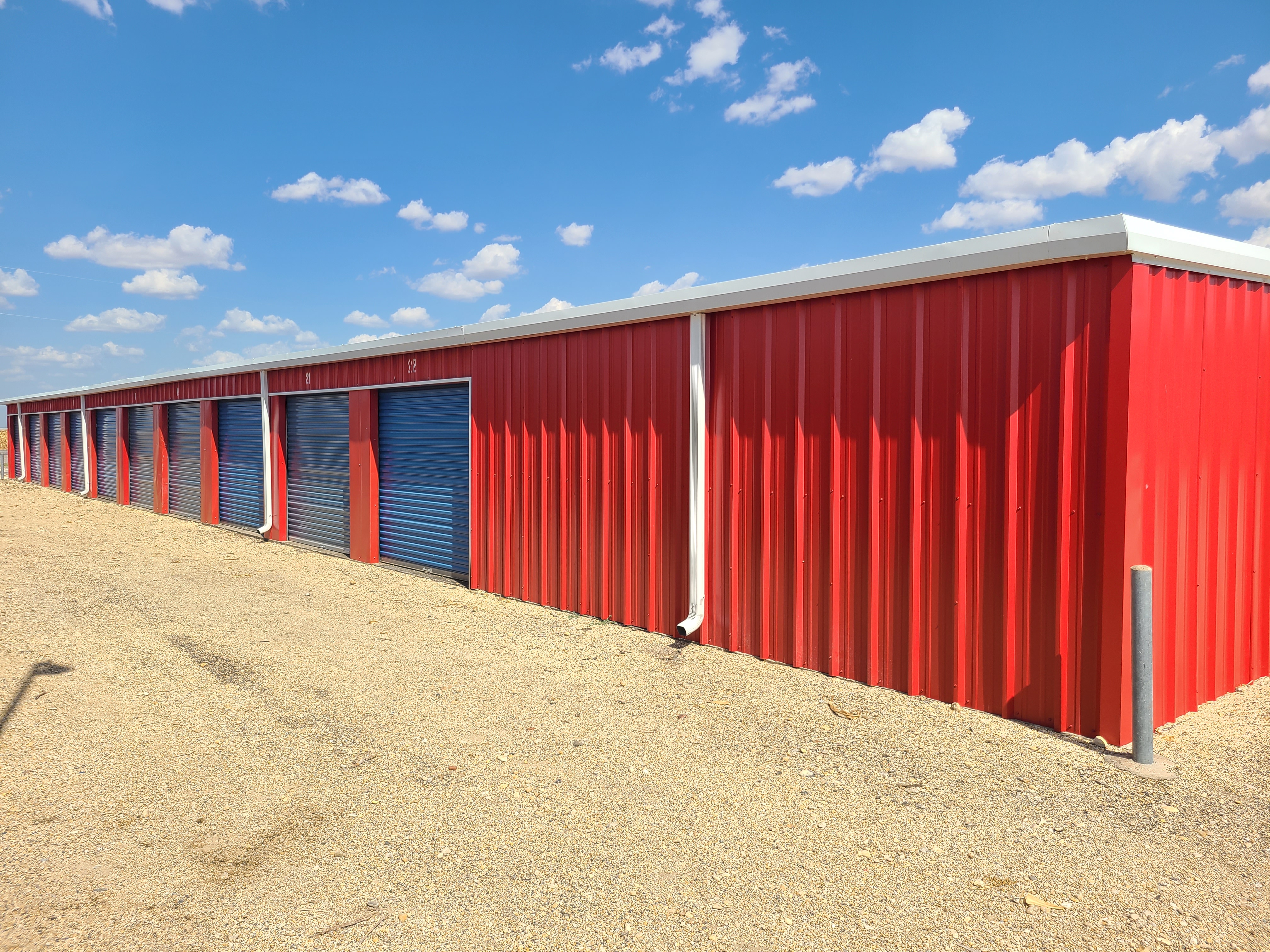 Home [supermaxstorage.com]
