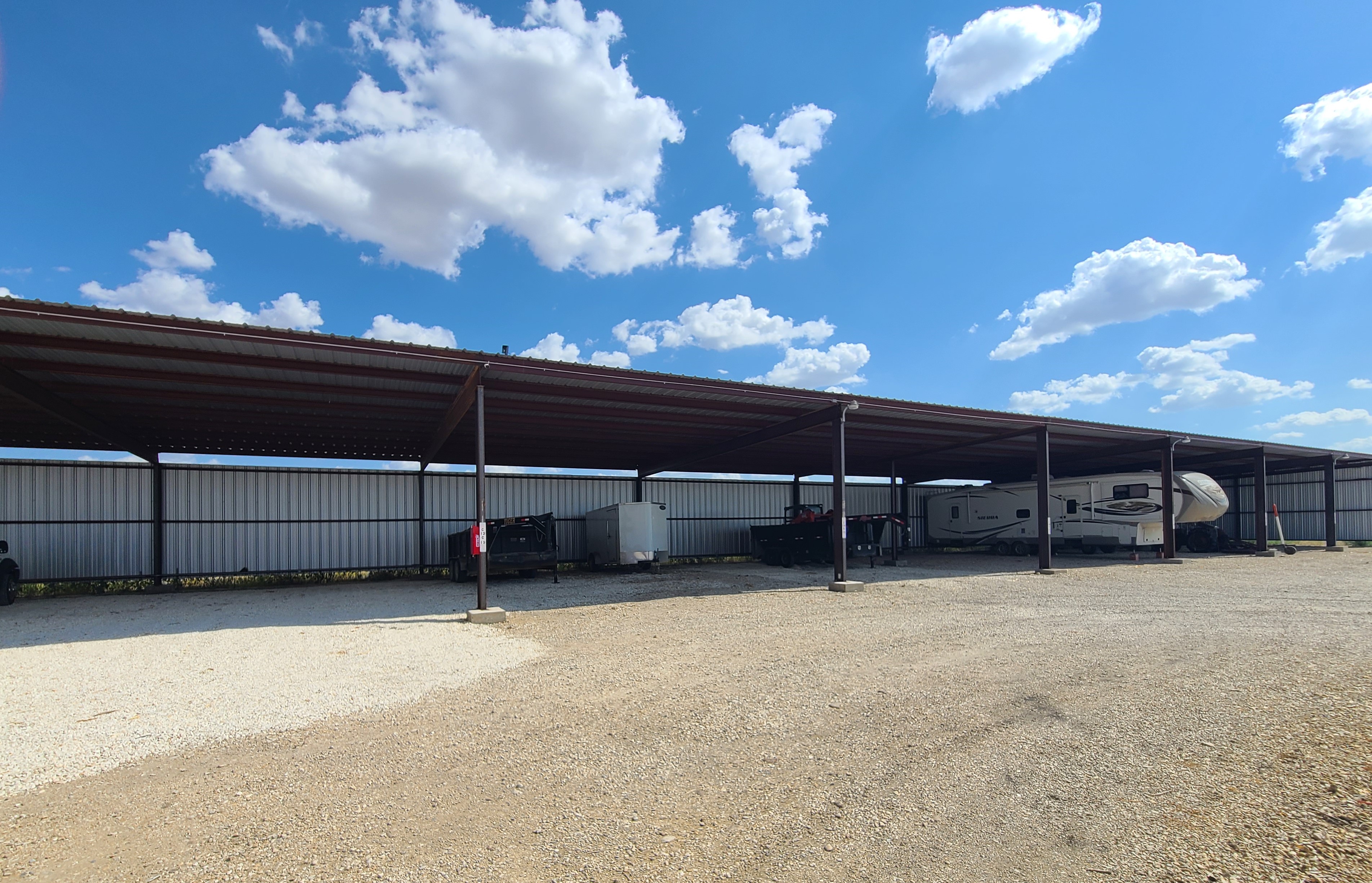 Home [supermaxstorage.com]