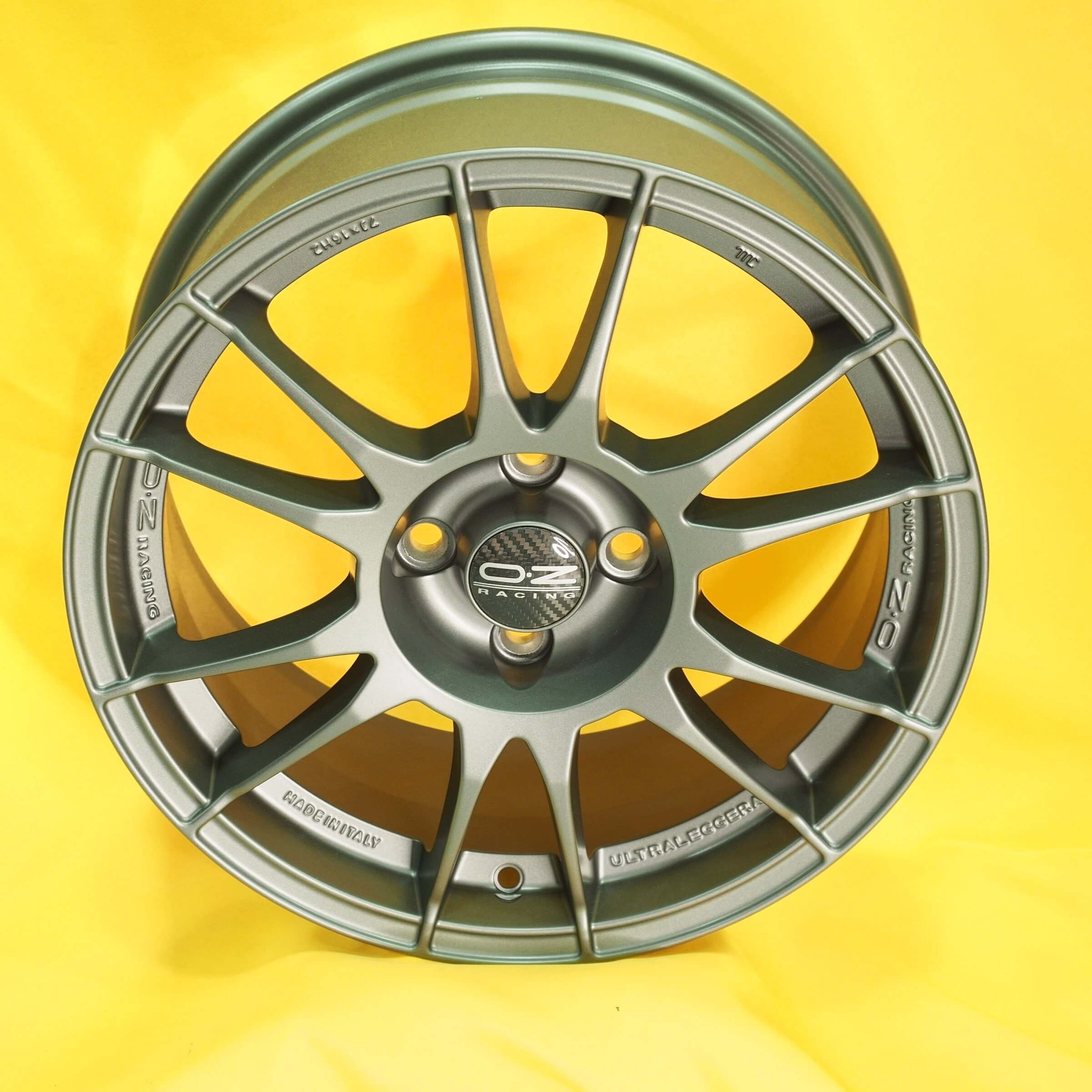 OZ Racing Ultraleggera | Matt Graphite Silver