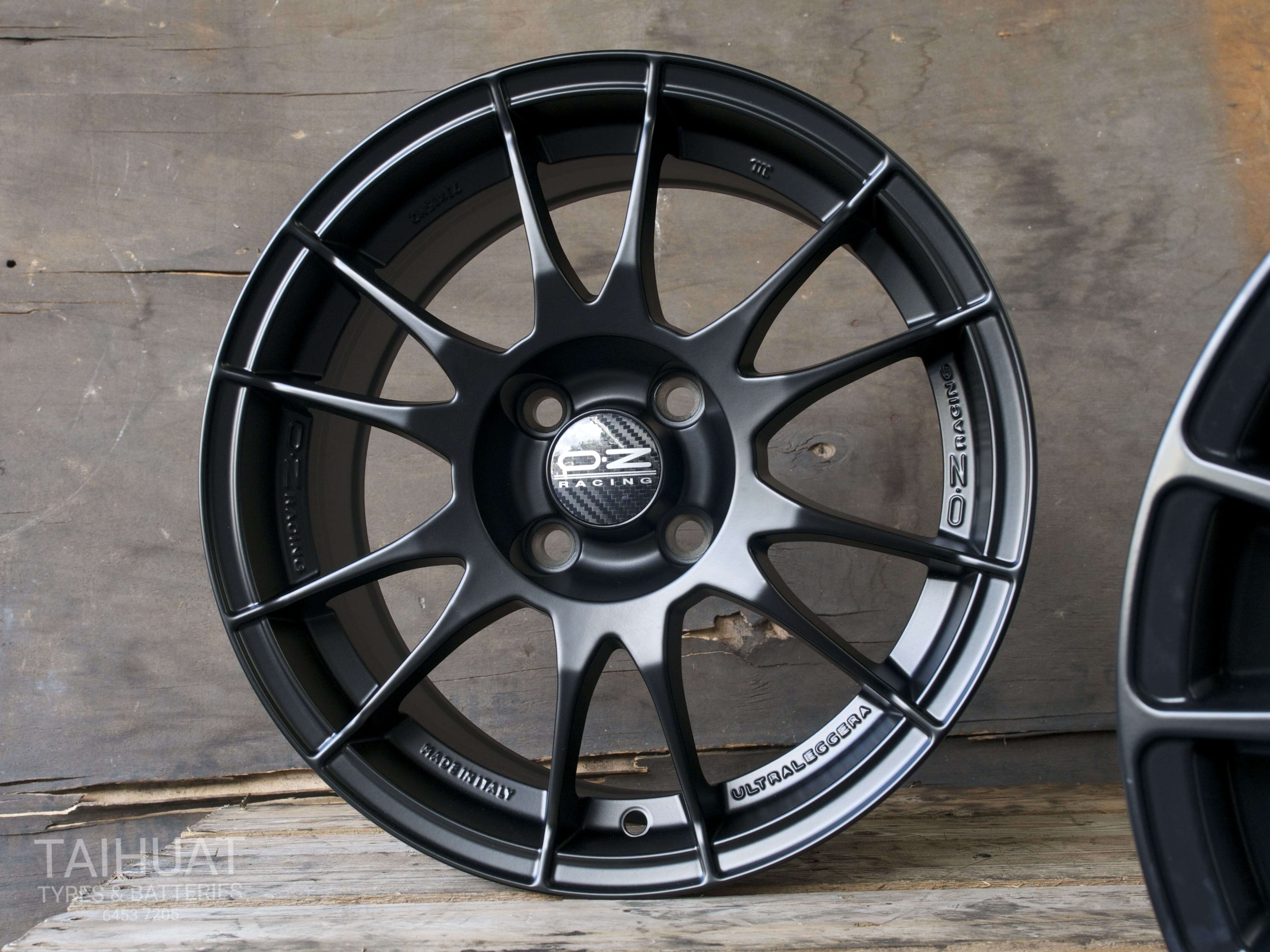 OZ Racing Ultraleggera | Matt Black