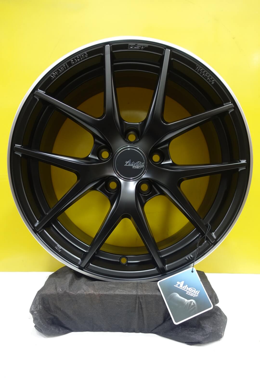Advanti Racing Vigoroso VI | Flow Formed