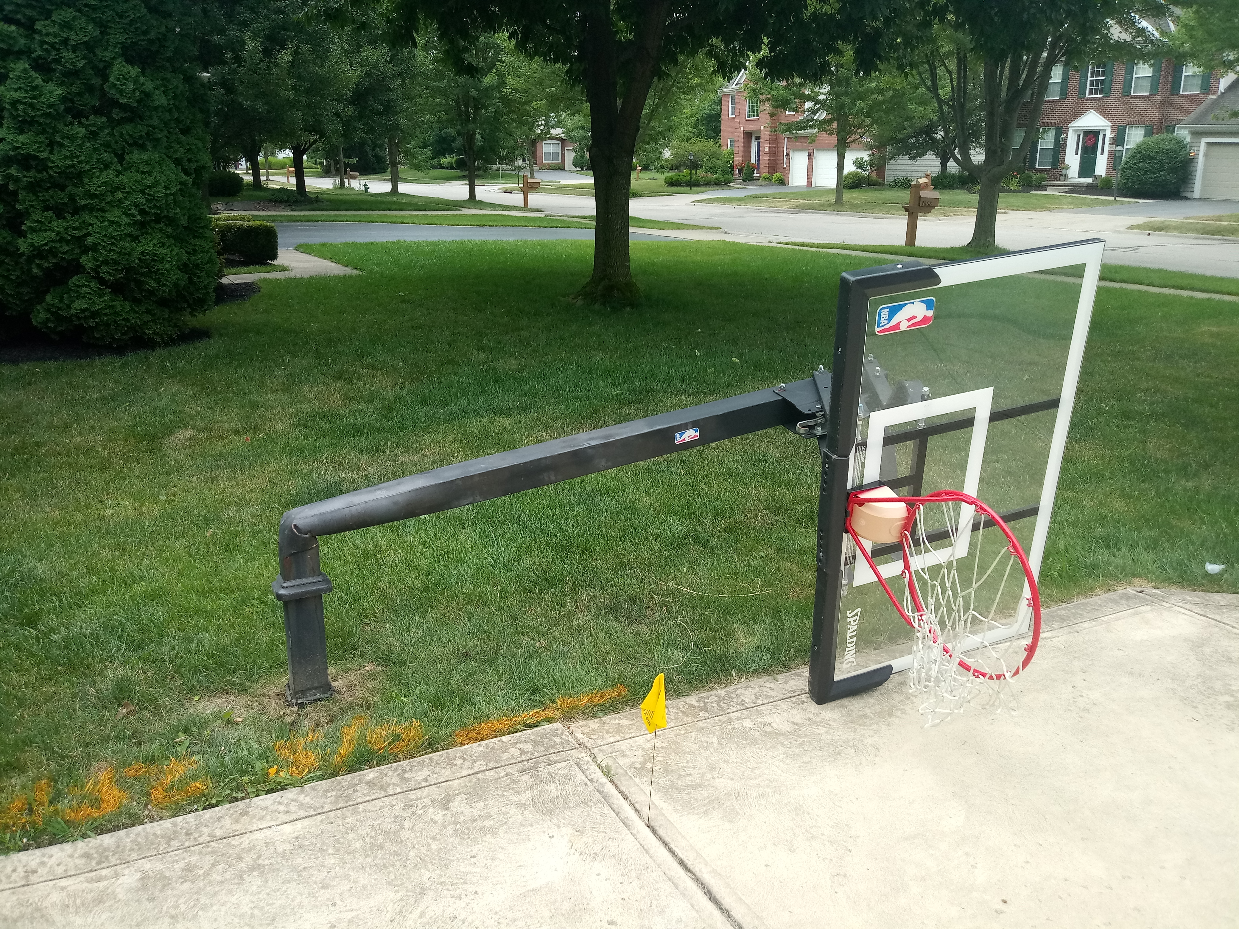 how much concrete for in ground basketball hoop