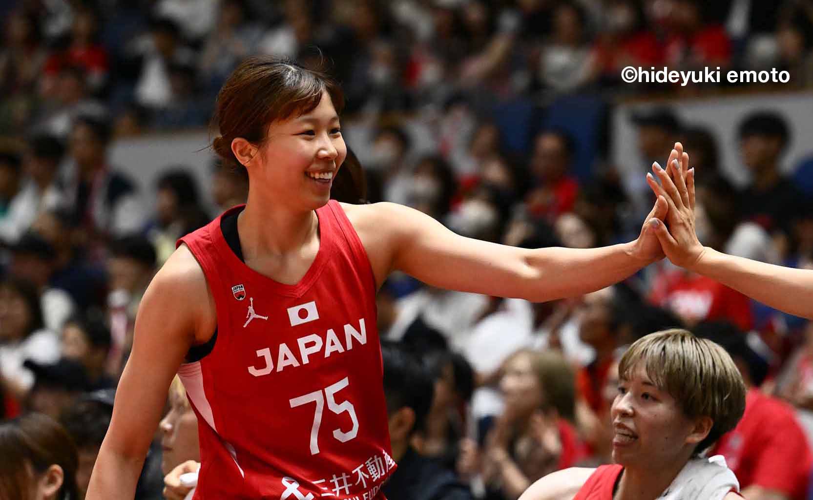 メイド、basketball