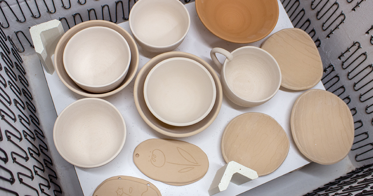 作品を焼く（素焼き・本焼き工程） | Atelier de ricagraca（陶芸