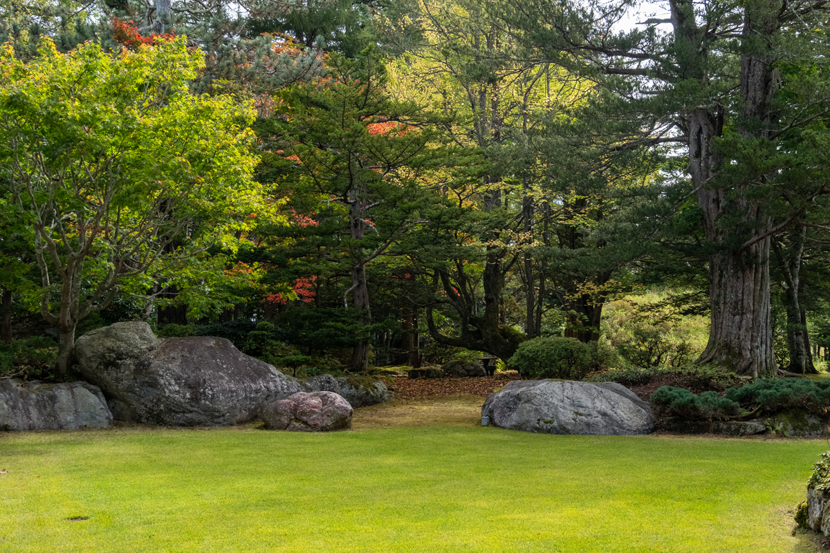 終了しました※戸張良彦写真展【5/23-6/22】 ｜加藤八郎記念庭園美術館