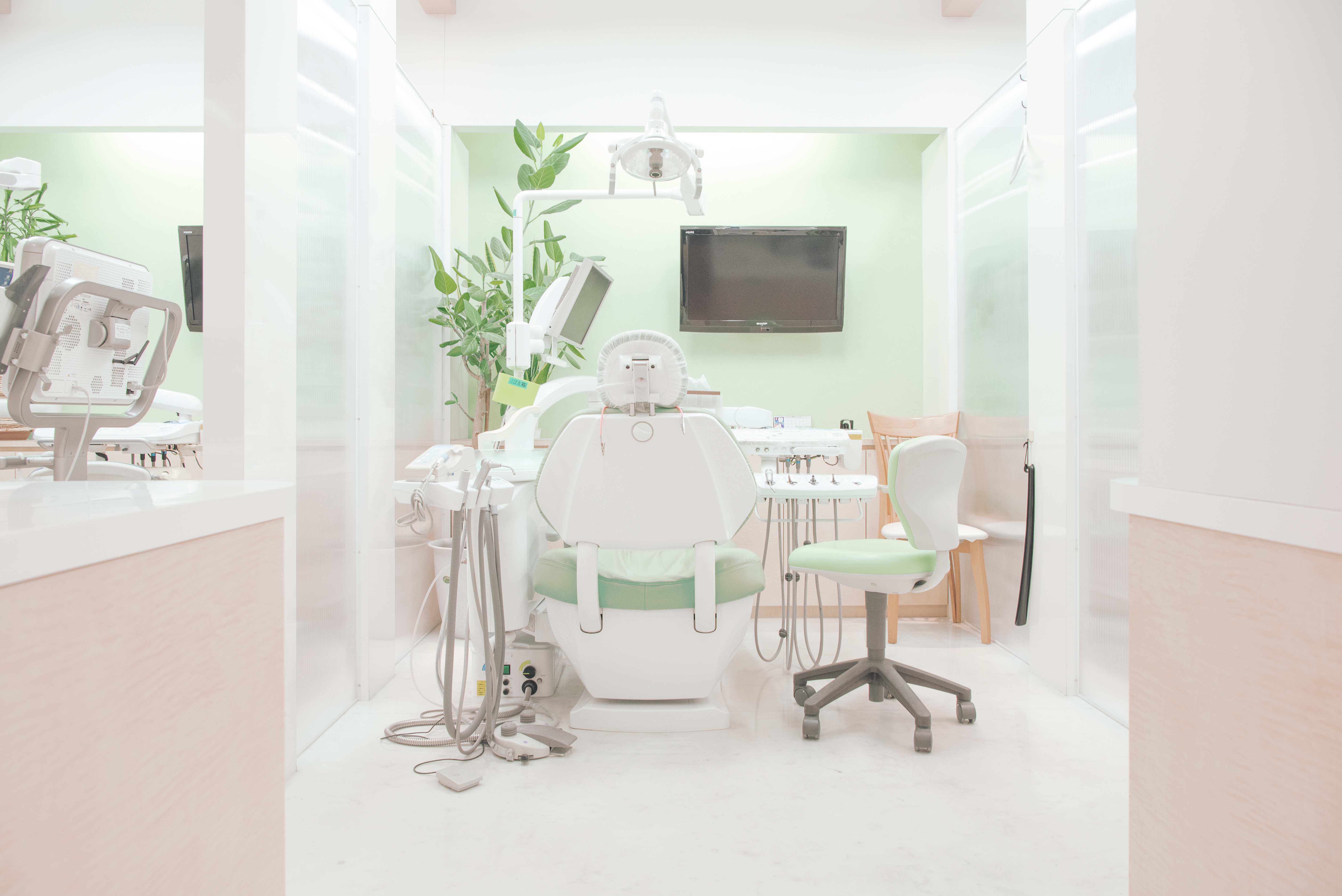 歯科矯正・歯科治療ならコレクトデンタルクリニックへ