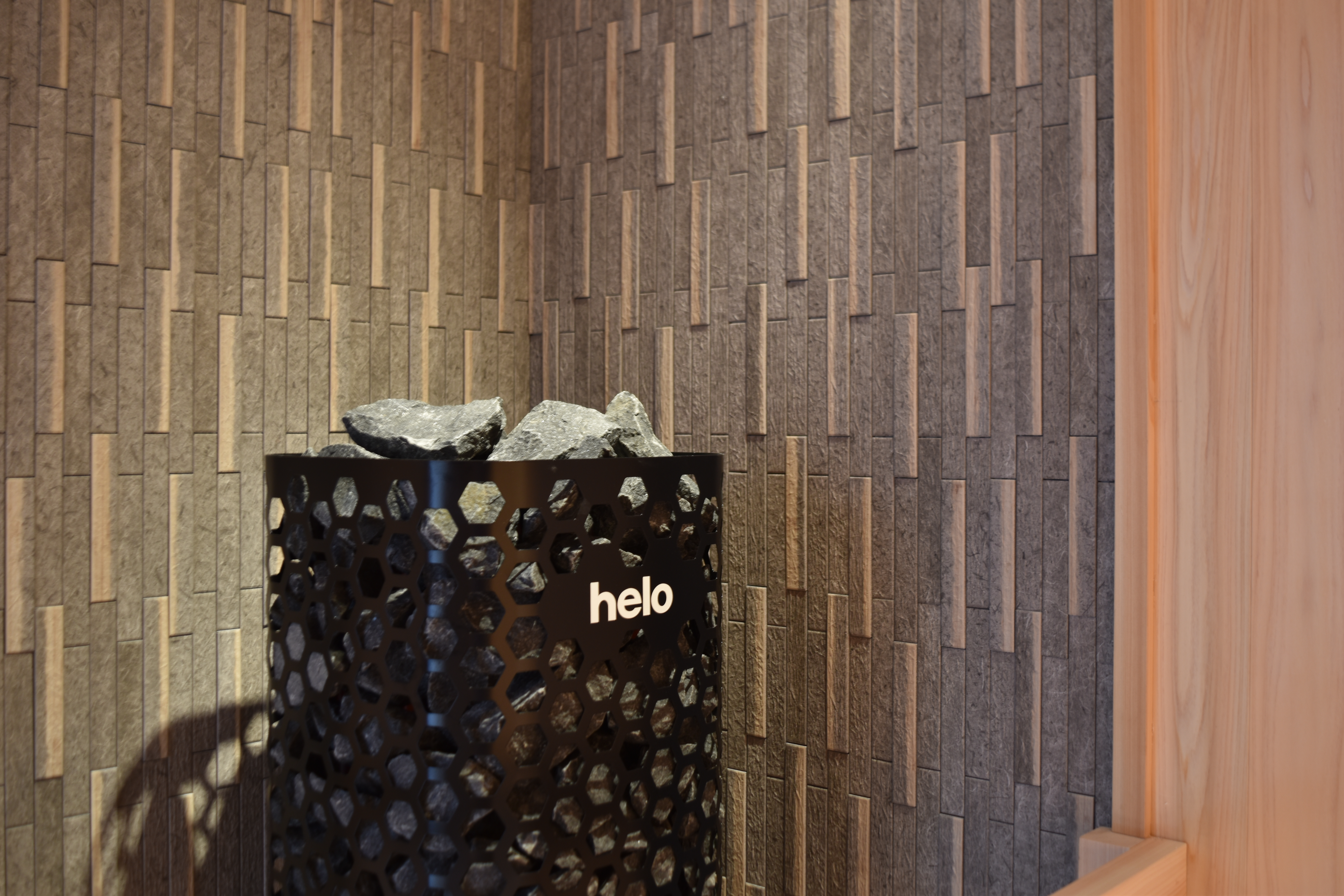 サウナストーブのご紹介 | 株式会社西田