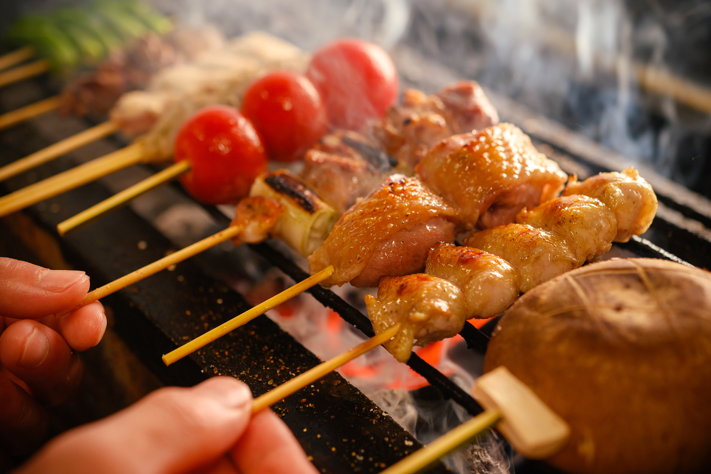 炭火焼鳥 山鶏 上野一丁目店の外観