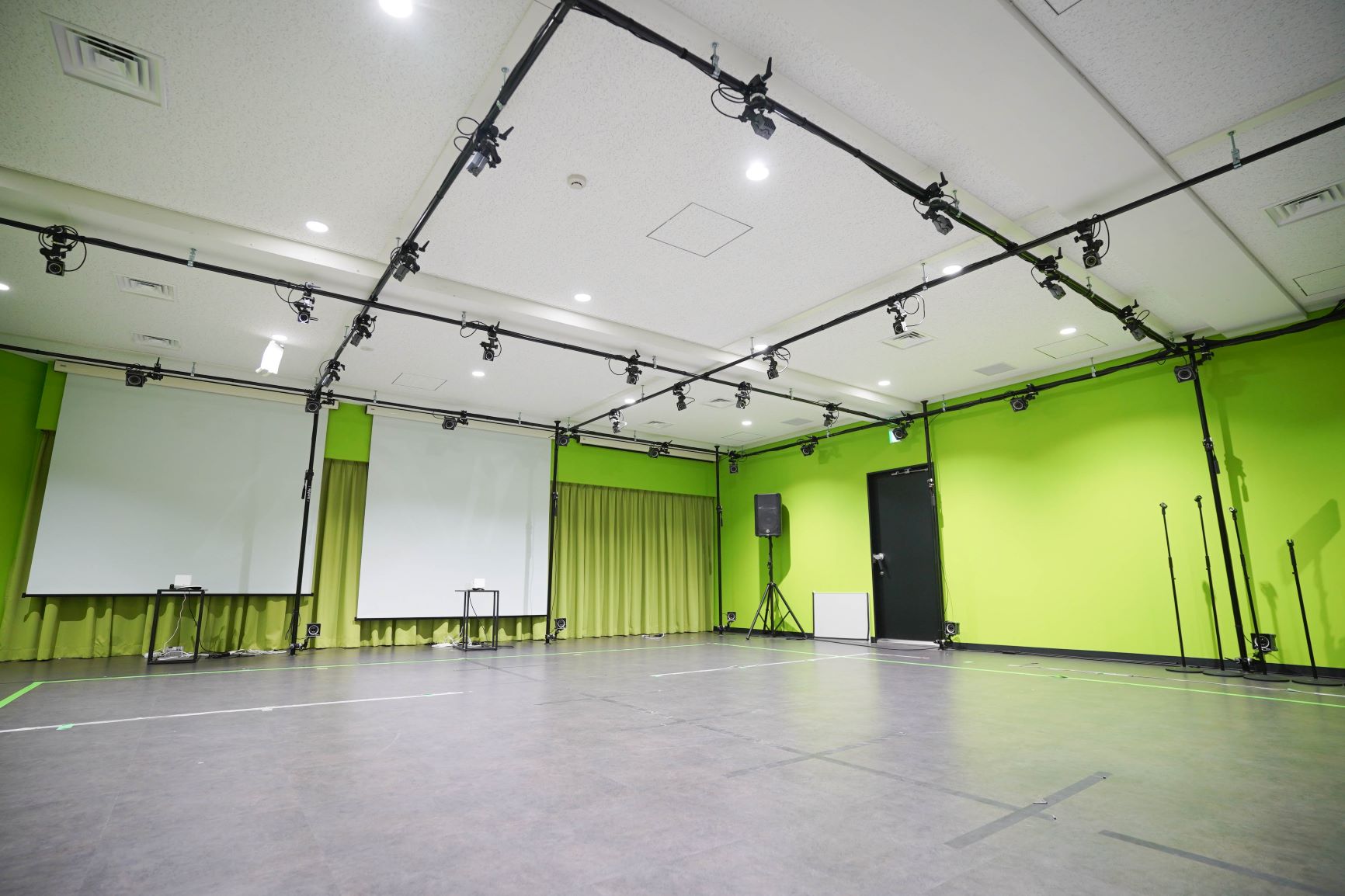 qooop Virtual Studio