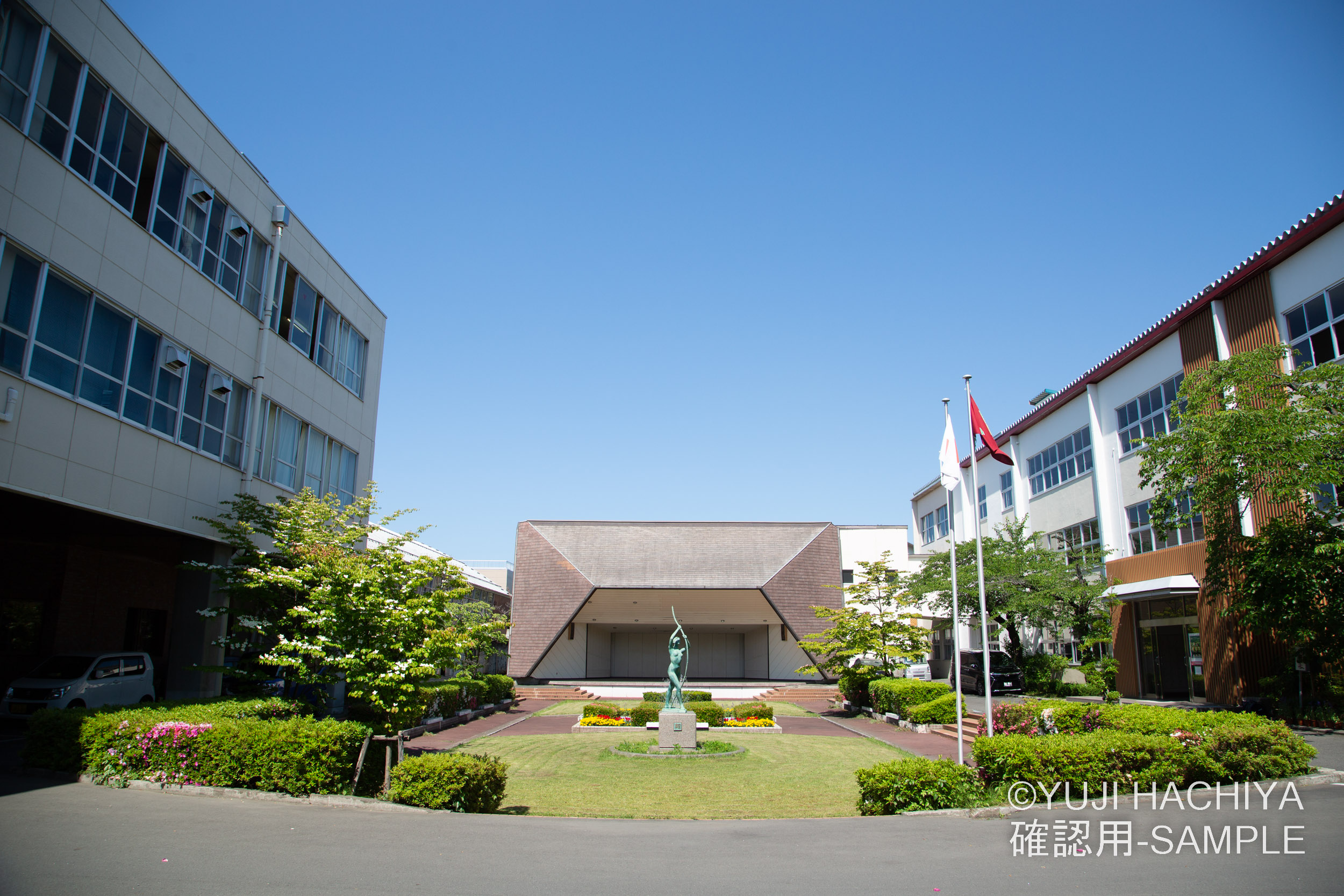 制服紹介｜キャンパスライフ｜千葉学園高等学校｜学校法人千葉学園