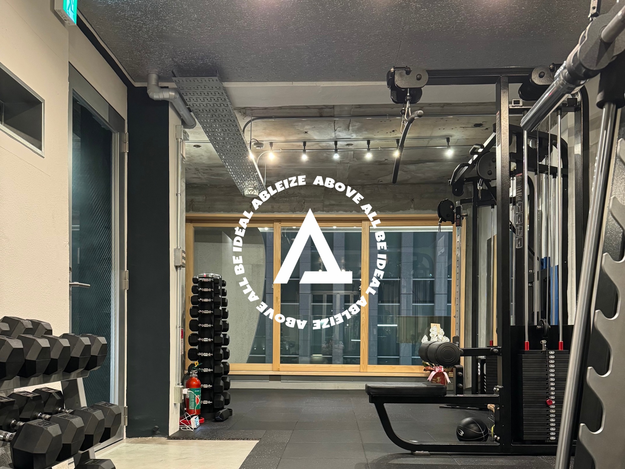 名古屋丸の内パーソナルトレーニング×ボディメンテナンスableize/ HYROX TRAINING CLUB