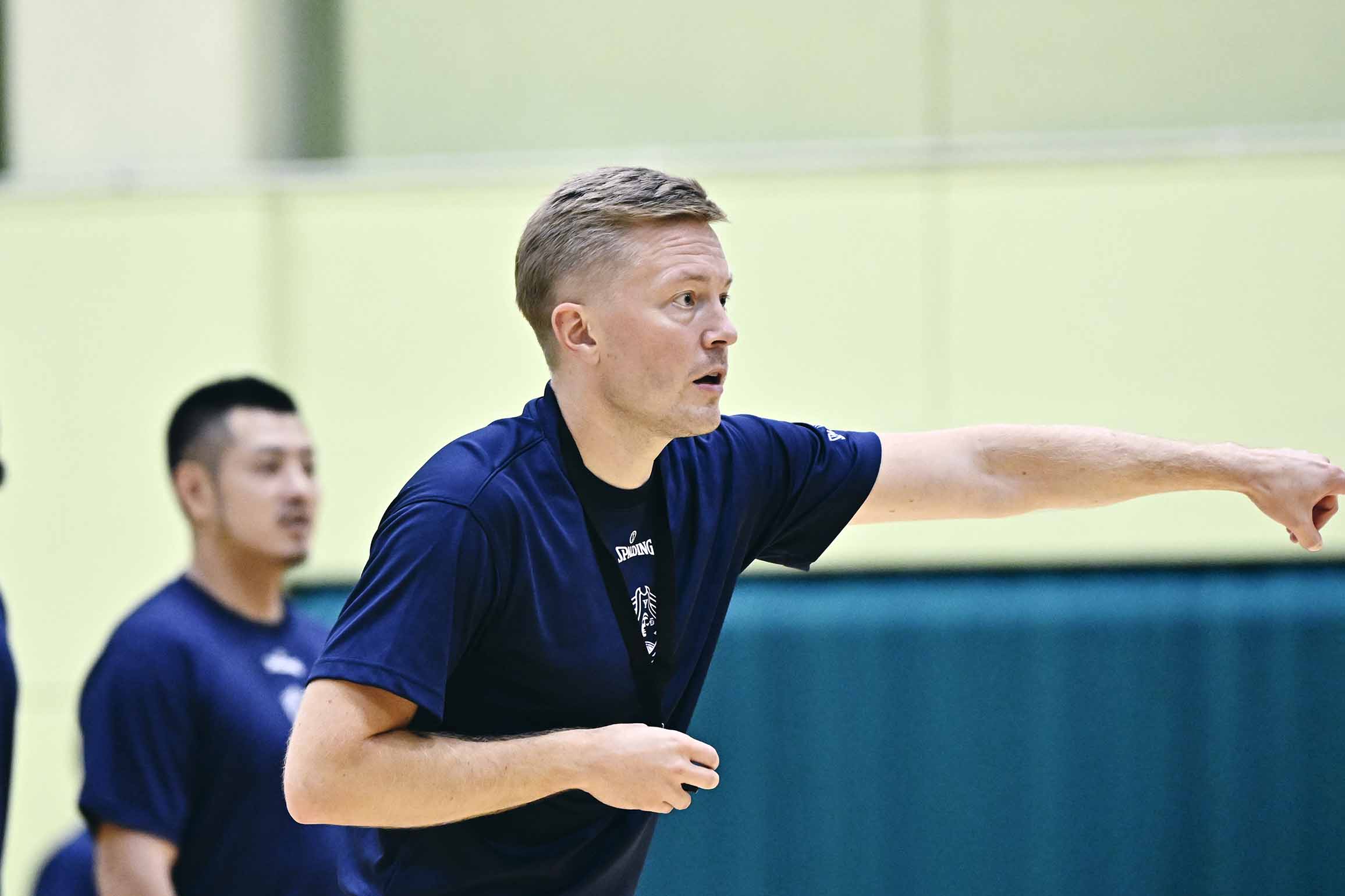Basketball magazine web | 特集　Bリーグ2024-25シーズン 新指揮官インタビュー　ラッシ・トゥオビ（横浜ビー・コルセアーズ）